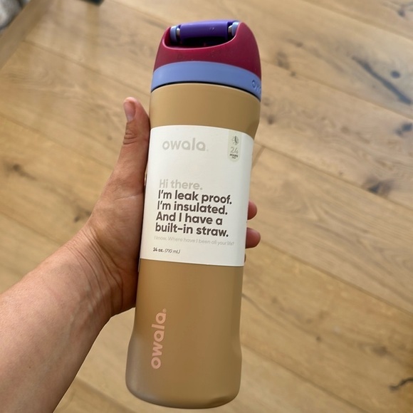 Owala 24oz Free Sip Water Bottle Muddy Buddy NWT - Picture 1 of 4